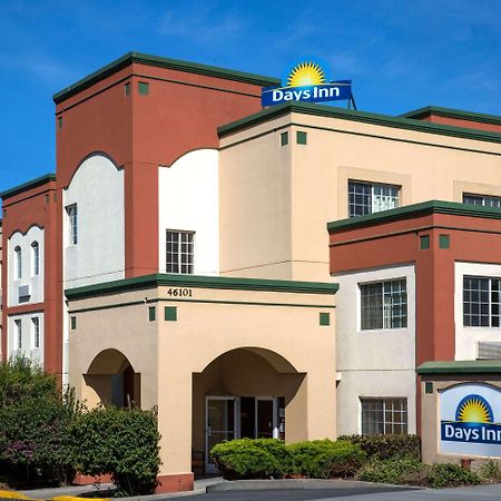Days Inn By Wyndham Fremont Zewnętrze zdjęcie