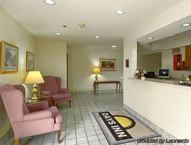 Days Inn By Wyndham Fremont Wnętrze zdjęcie